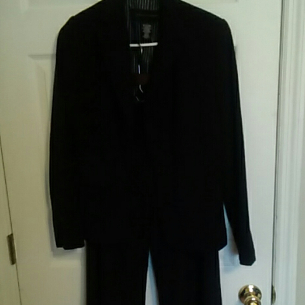 Apostrophe Women Business Suit